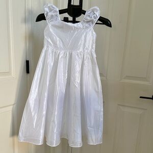 Elegant White Girl’s Formal Dress in Size 6